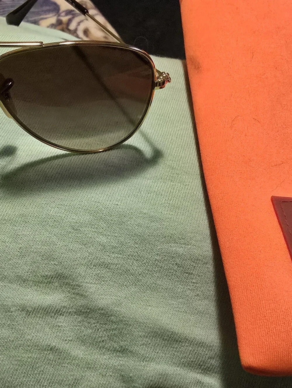Ray-Ban iconic ray